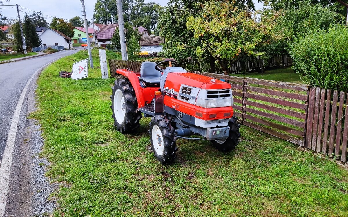 Malotraktor Kubota - 3