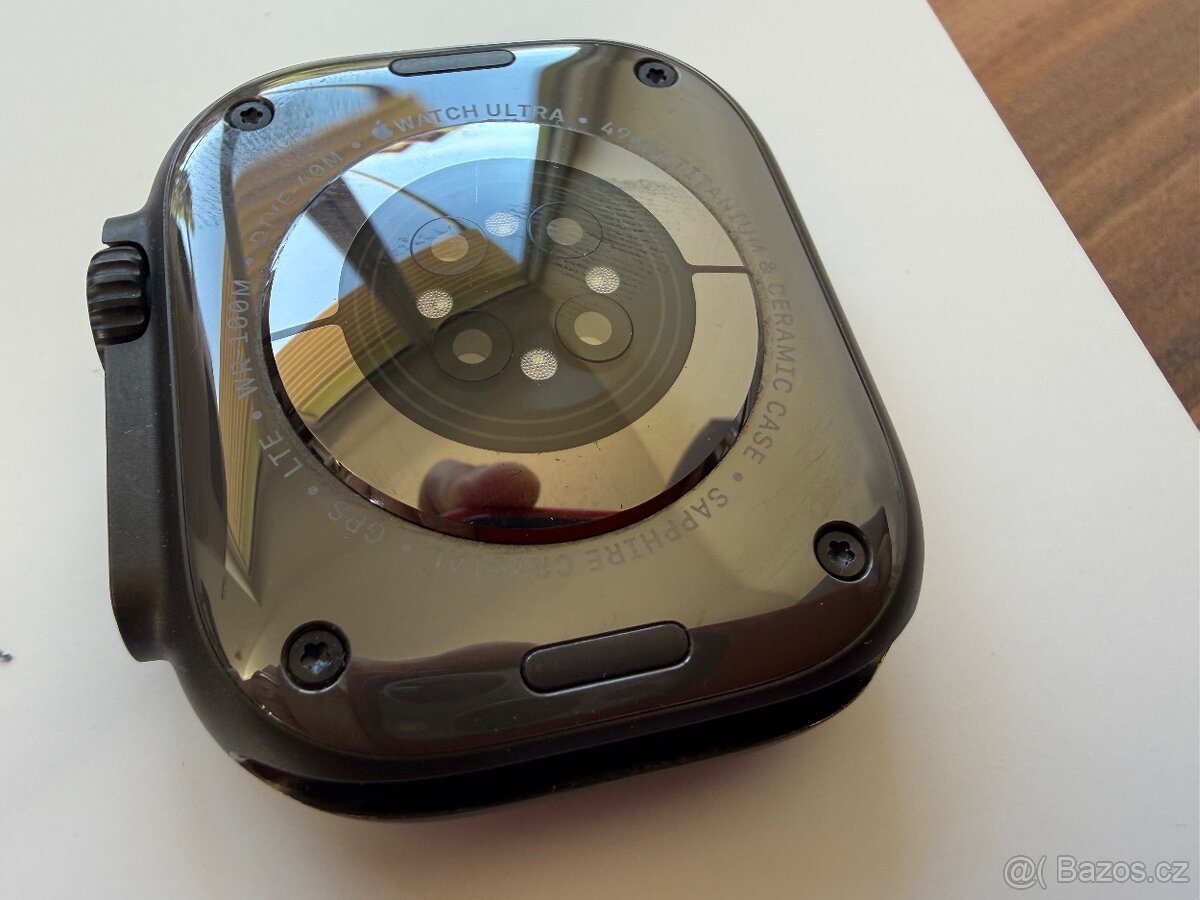 Apple Watch ULTRA čerbý titan - 3