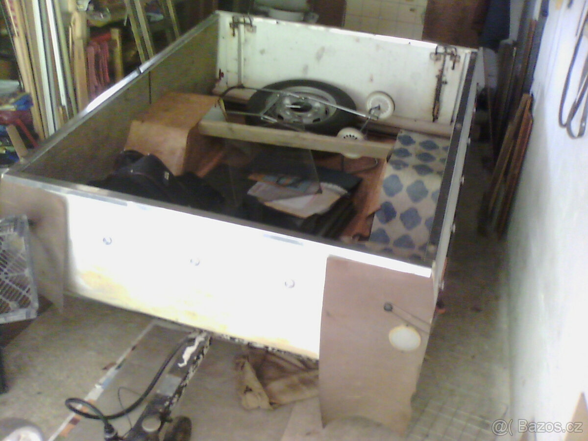 PŘÍVĚSNÝ VOZÍK ZA AUTO - 3