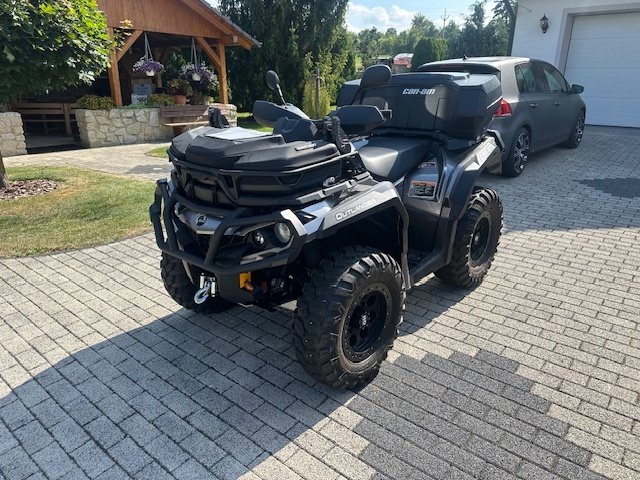 CAN-AM 1000 V-TWIN QP1 XT