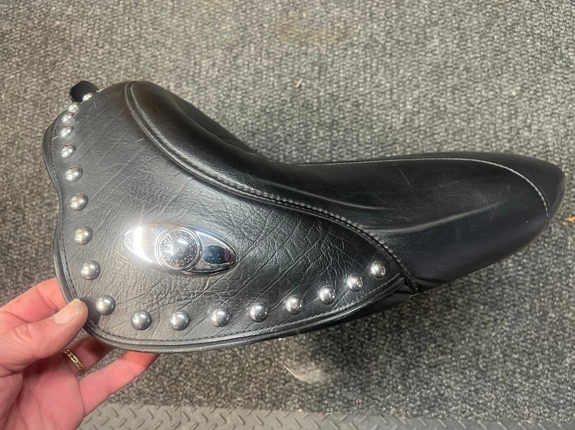 HARLEY DAVIDSON - sedlo / sedačka - 3