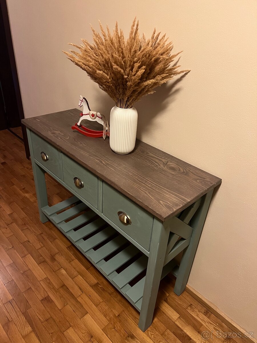 Masivní šuplíková komoda - 3