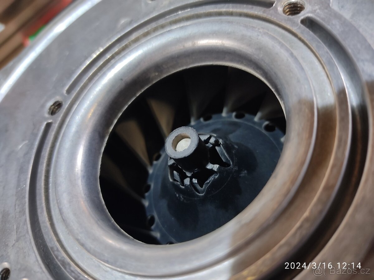 Ventilátor pro kotel Wolf CGB 35 / 50 (RG128 1300) - 3