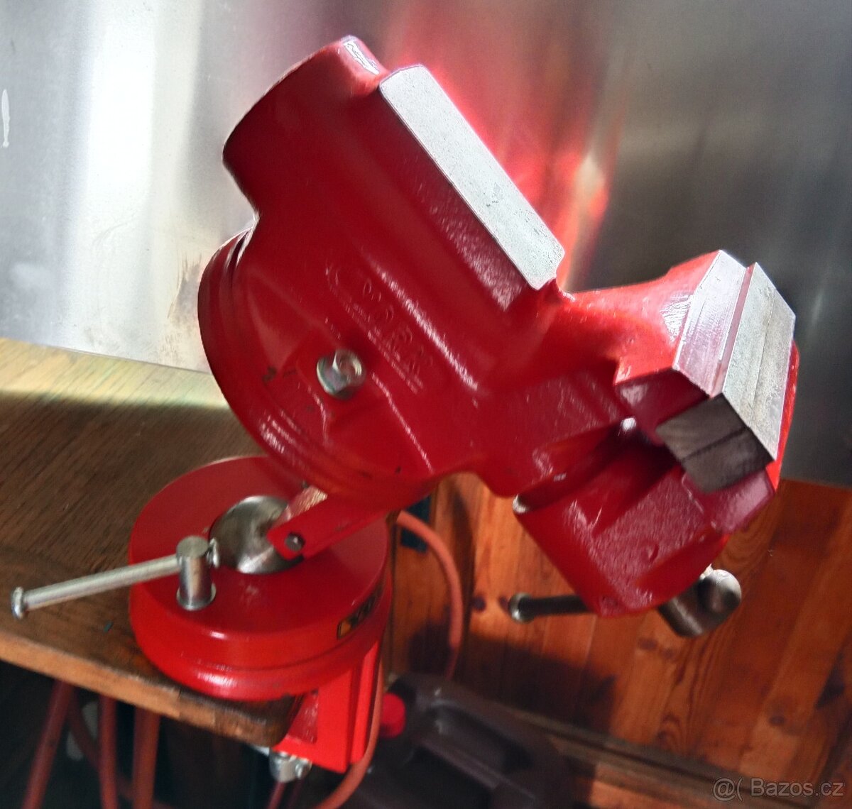 Svěrák York 100 mm kloubový - 3