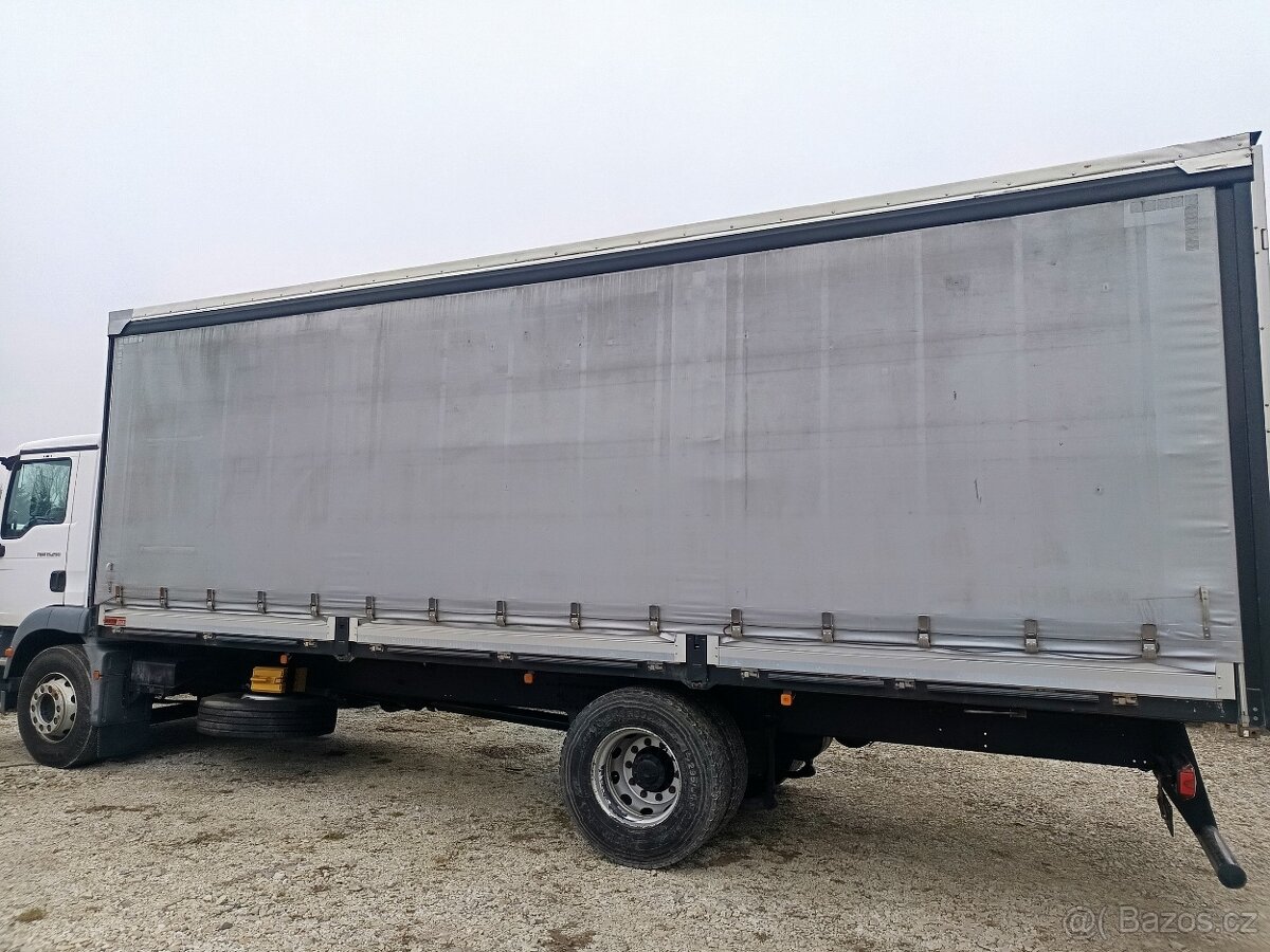 Bouda na nákladní automobil. - 3