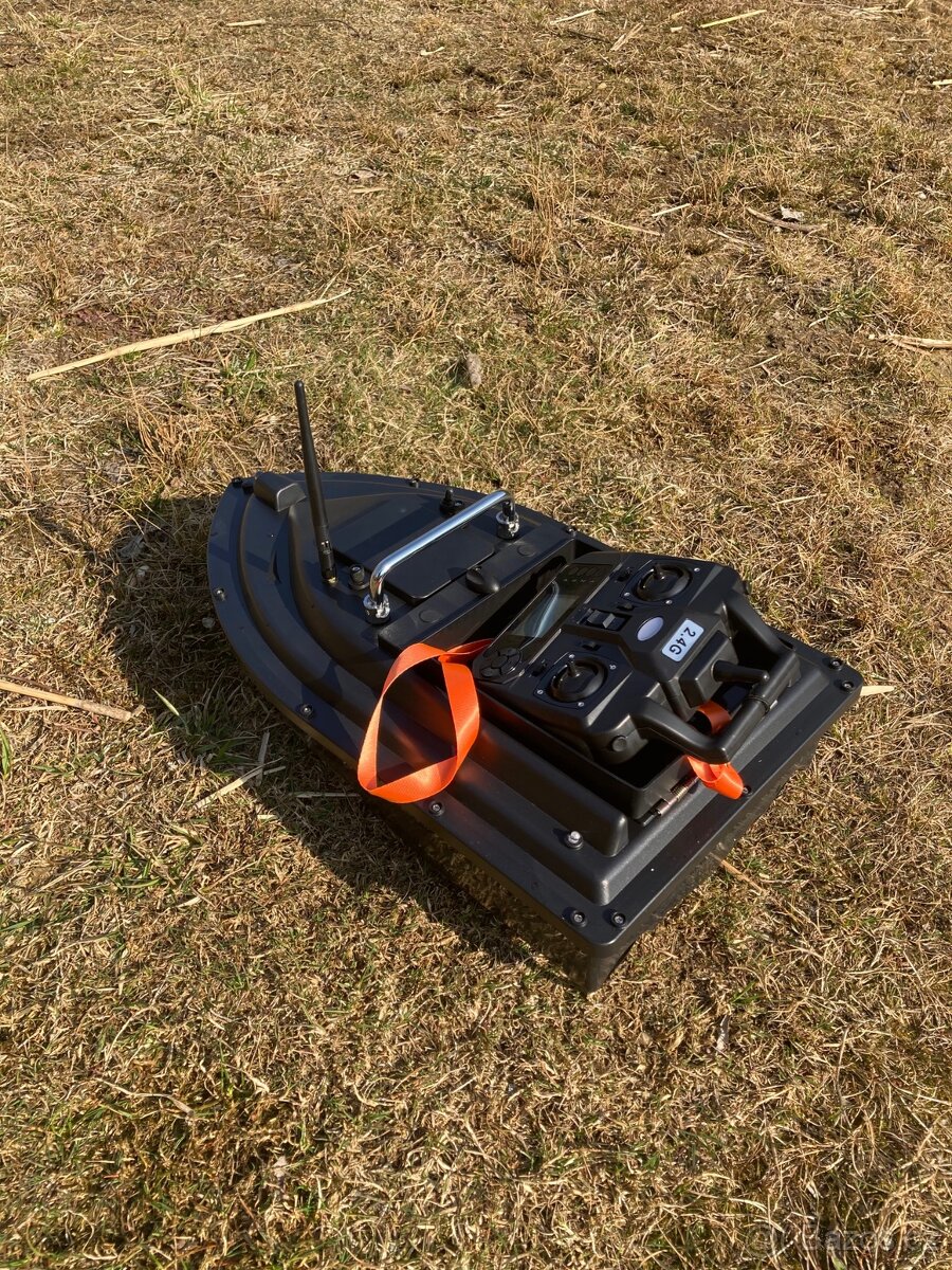 GPS loďka zavážecí na ryby s baterií 10000mAh a obal ZDARMA - 3