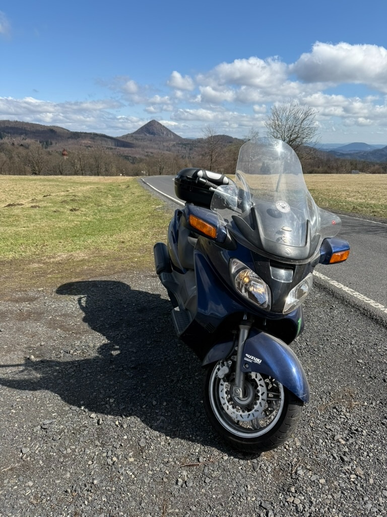SUZUKI BURGMANN 650 - 3