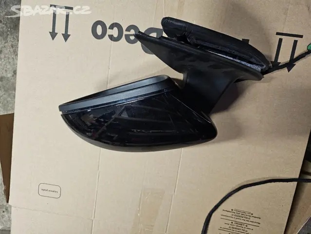 Pravé zpětné zrcátko VW Passat B7 - 3