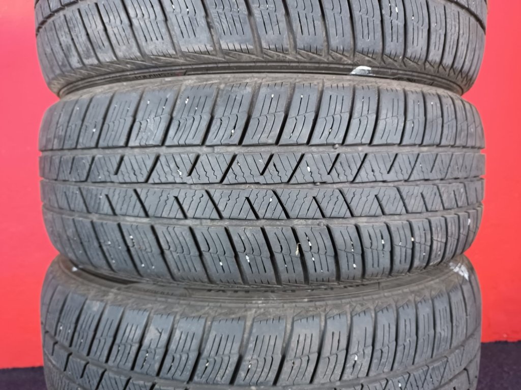 195/55 R16 91 H ZIMNÍ Barum Polaris 5 - 3