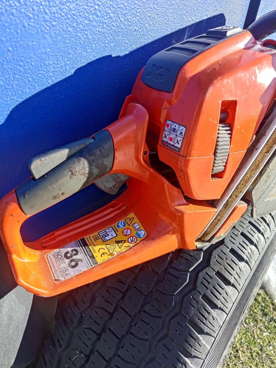 560xp profi pila za pěknou cenu - 3