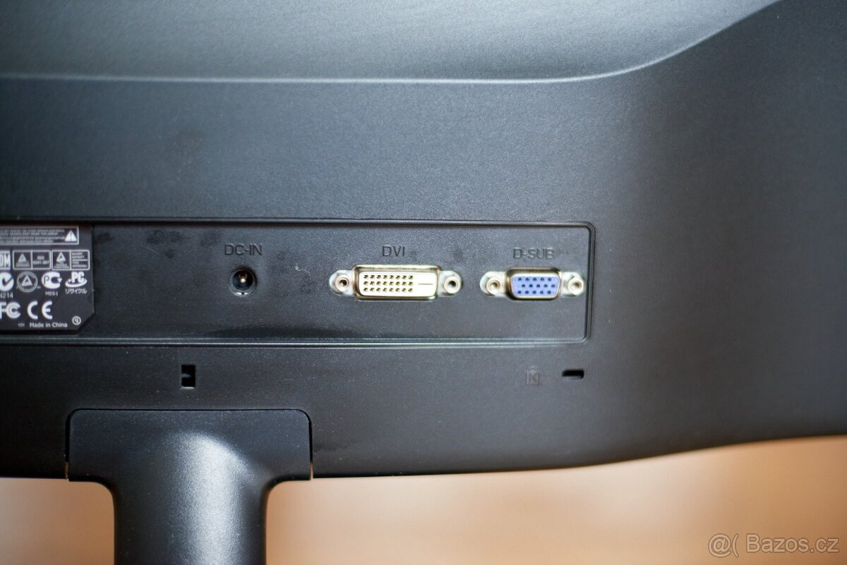 Acer S240HL - 3