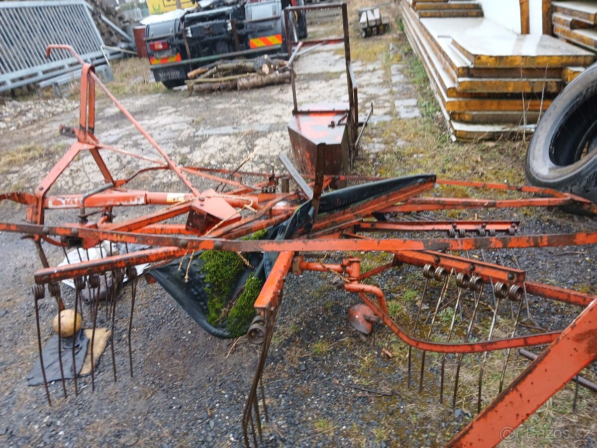 Nahrabovač sena - 3