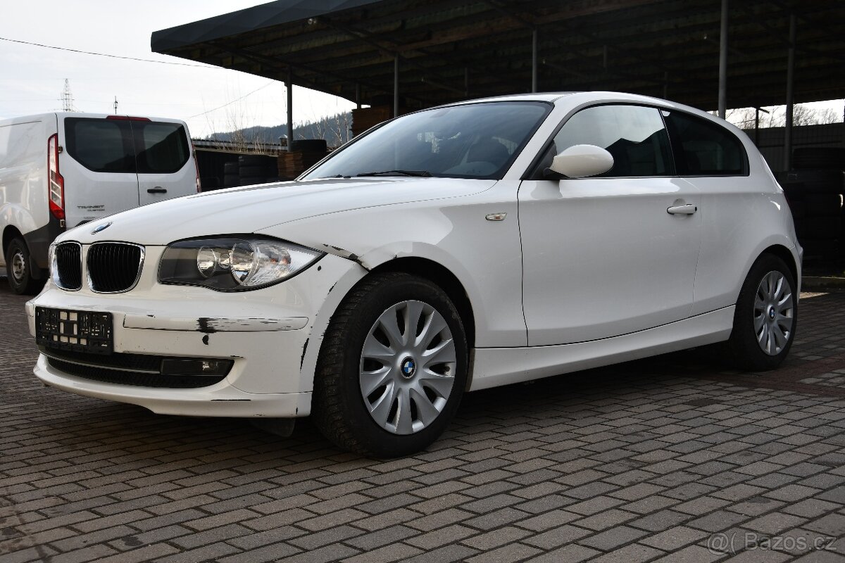 BMW 1 `2010 2.0benz - 3