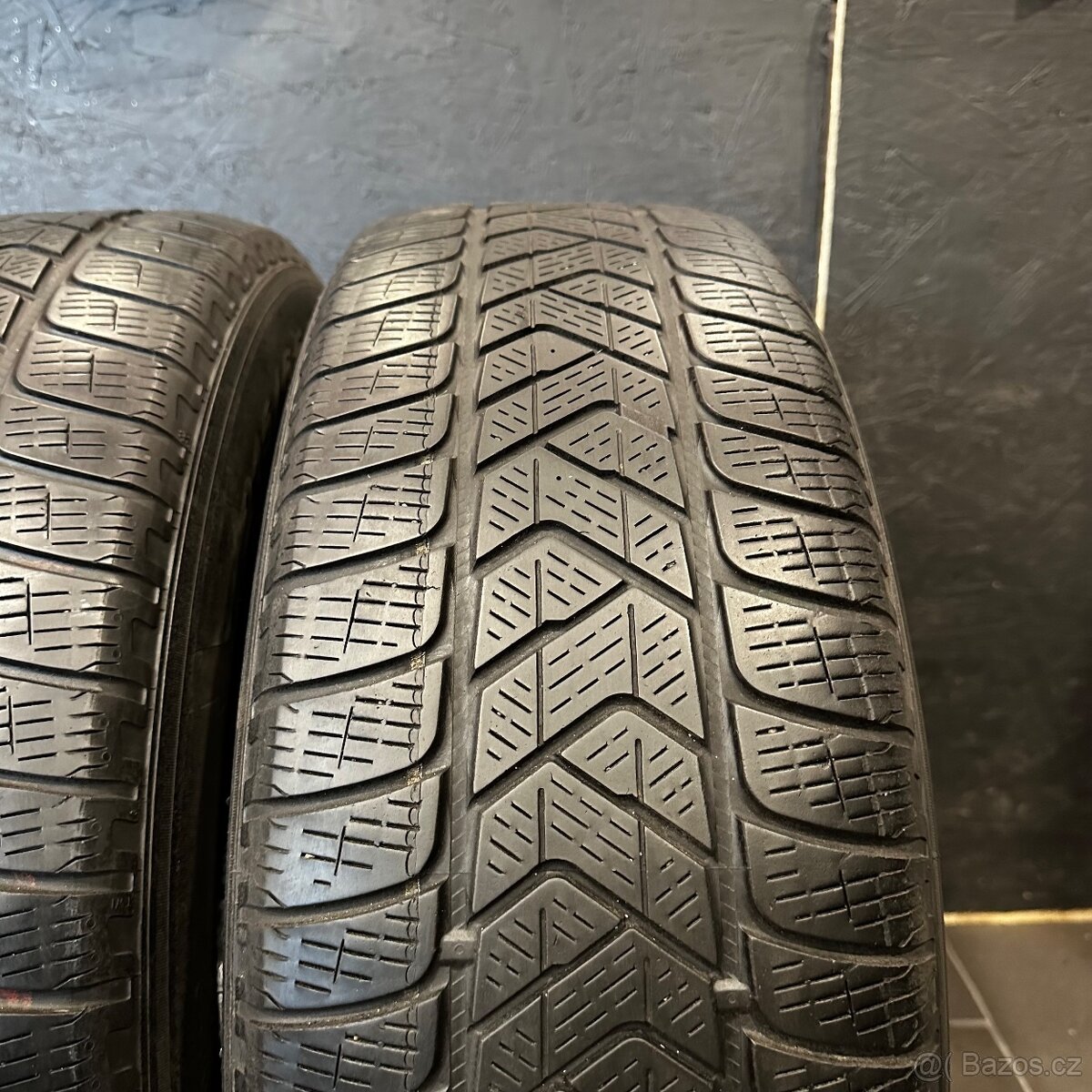 2ks pneu Pirelli 215/65/17 99H - 3