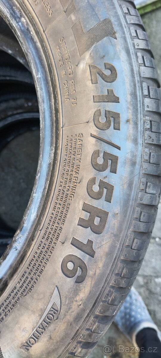 Prodám Celoroční Pneu 215/55 R16 - 3