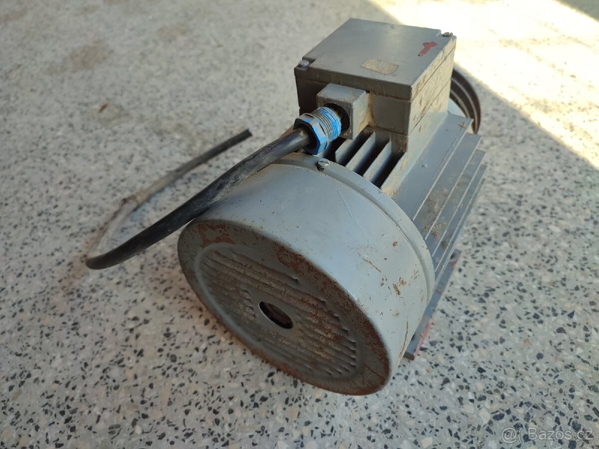 Elektromotor MEZ 1.5 kw - 3