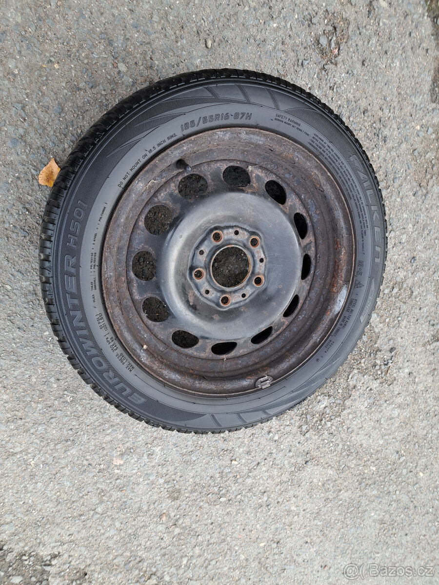 zimní sada BMW 16" 5x120 + pneu 195/55/16 - 3