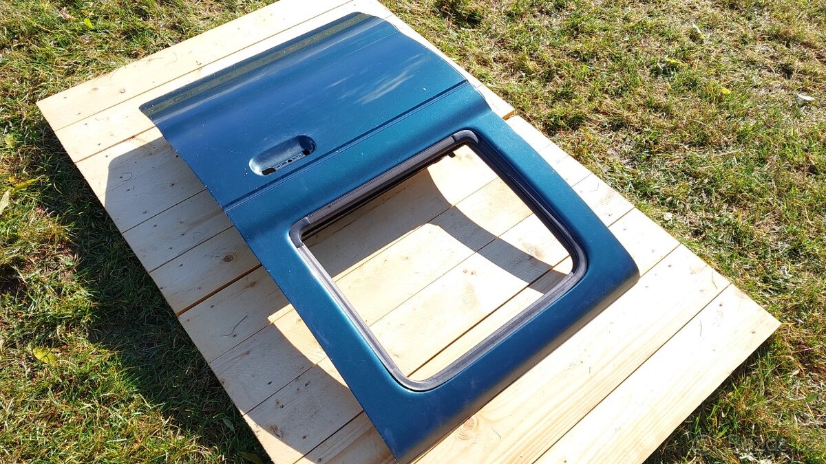 Ford Ranger: Dveře LZ zelené 1tis - 3