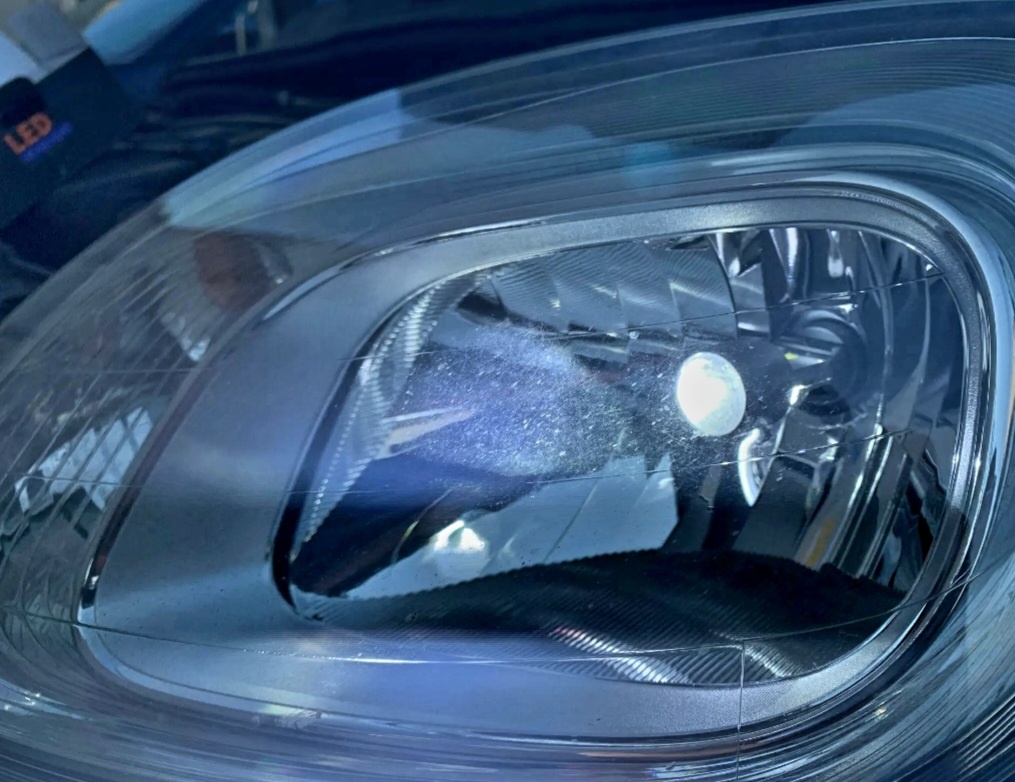 Supervýkonné LED H7/H4 projektory - KVALITNÍ SVĚTLO - 3