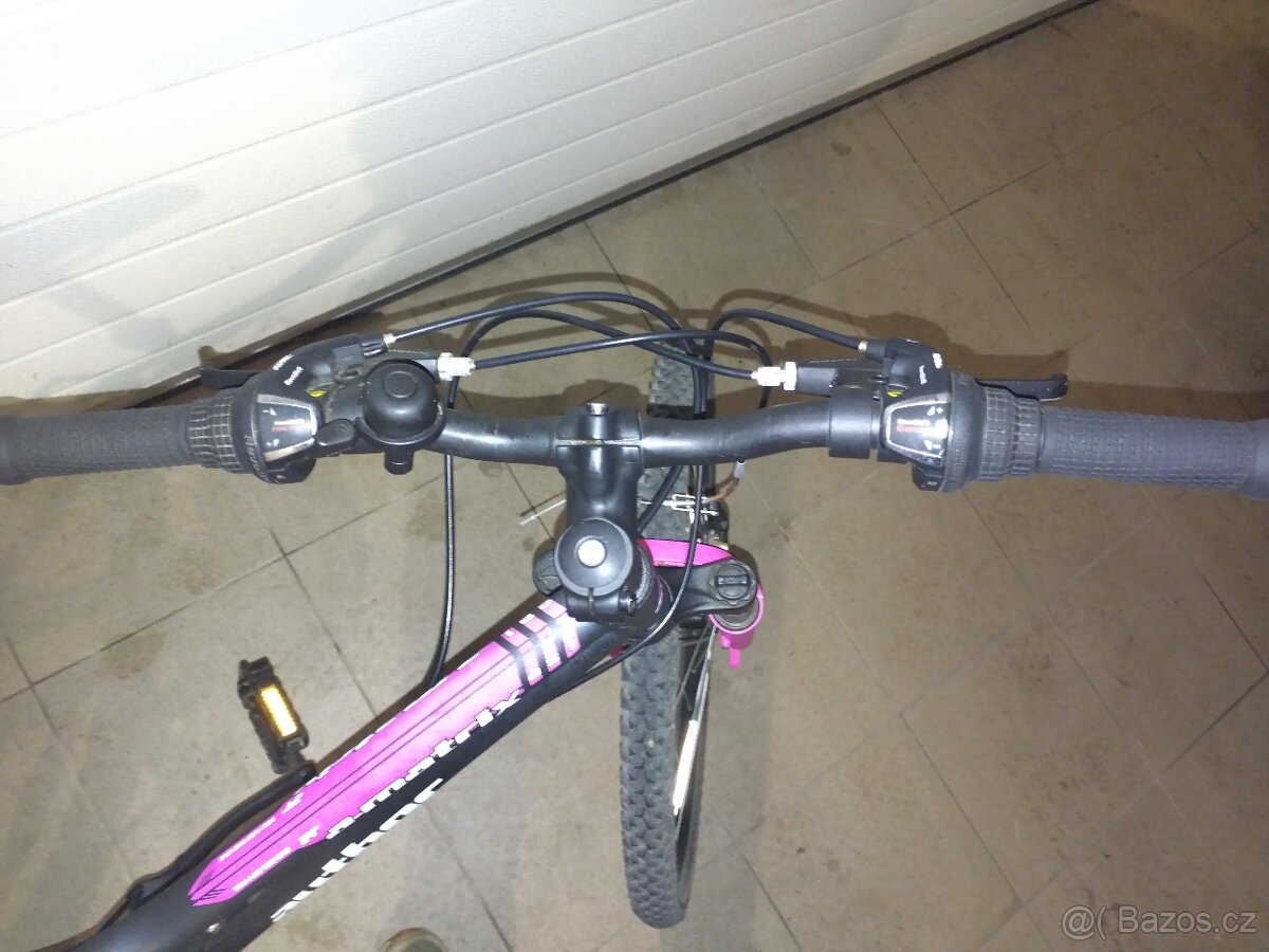 Prodám dívčí horské kolo velikost 24 - 3