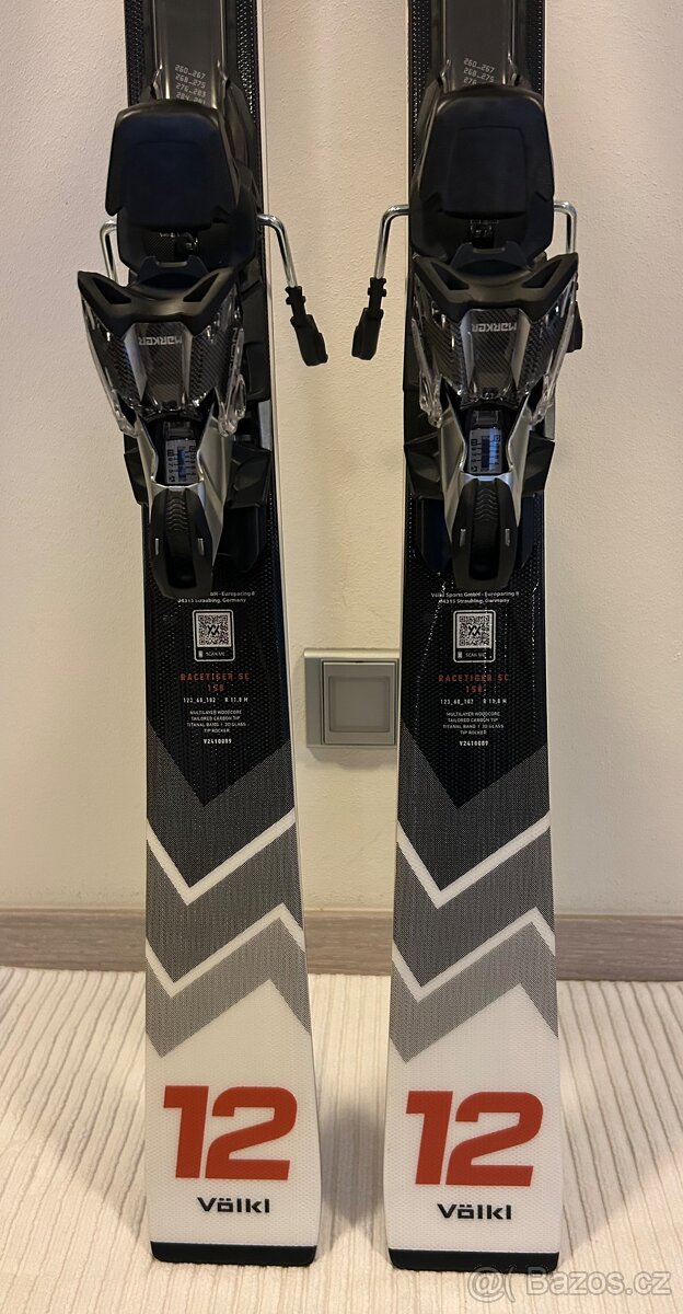Prodám sjezdové lyže Völkl Racetiger SC 158 cm - 3