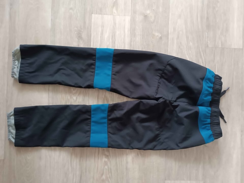 jarní softshellové kalhoty vel. 140 - 3