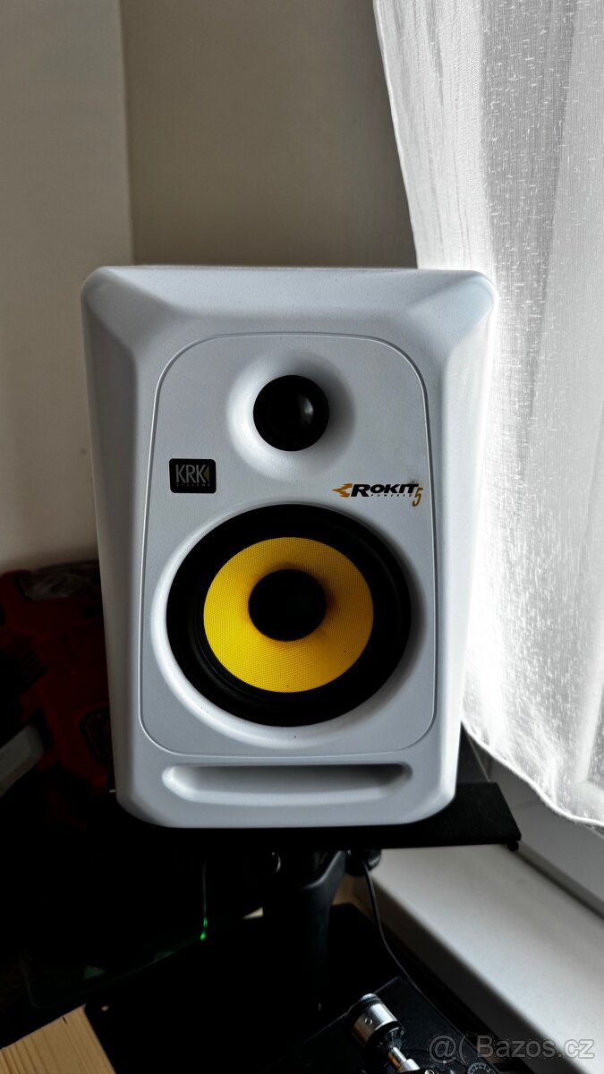 KRK ROKIT 5 - 3