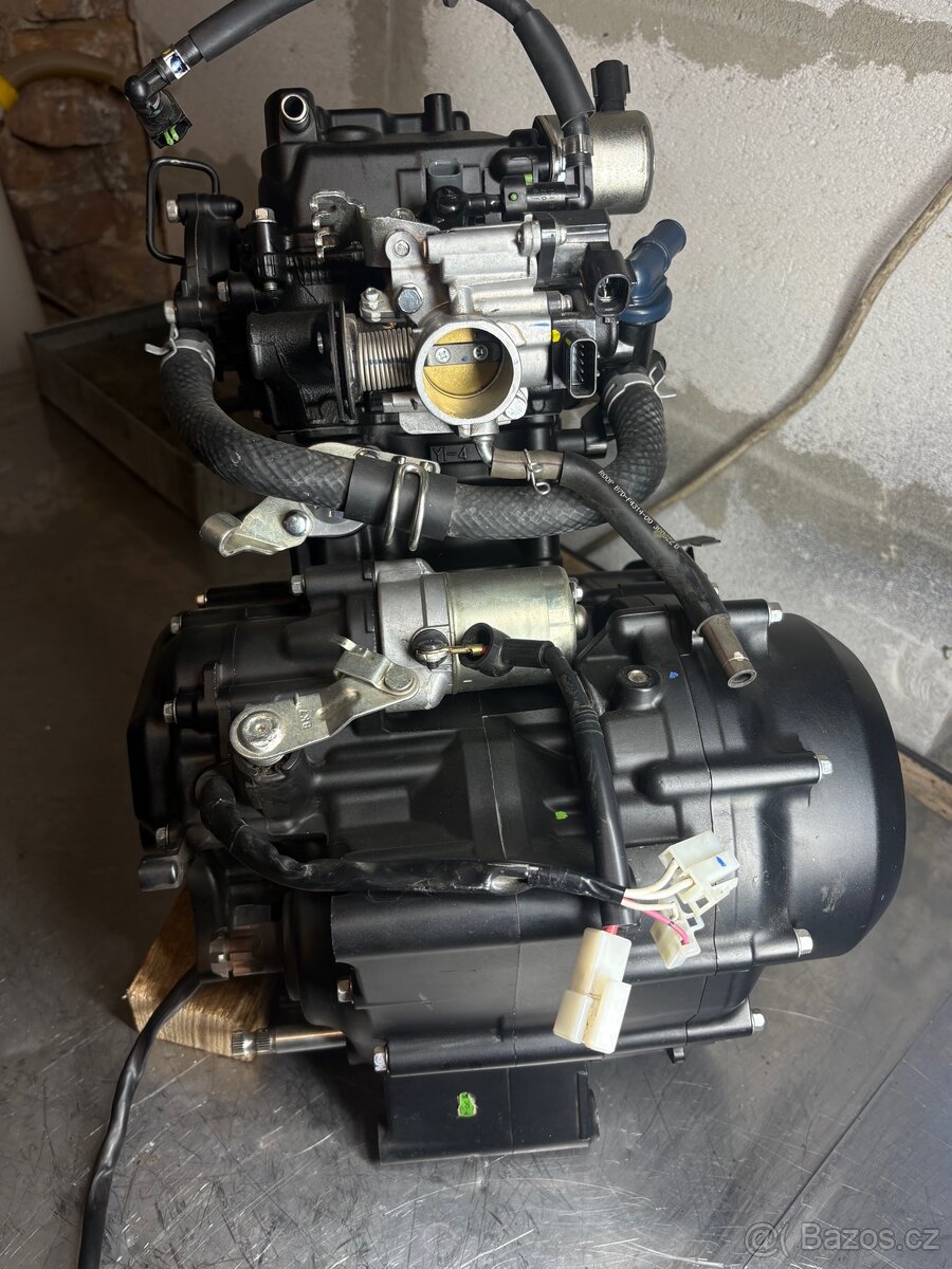 Motor Yamaha - 3