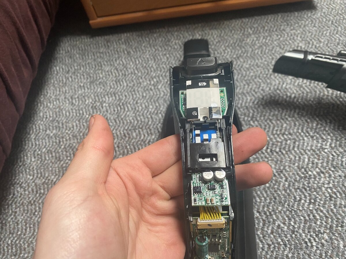 3x Tyčový vysavač Philips XC 8349/01 na ND - 3