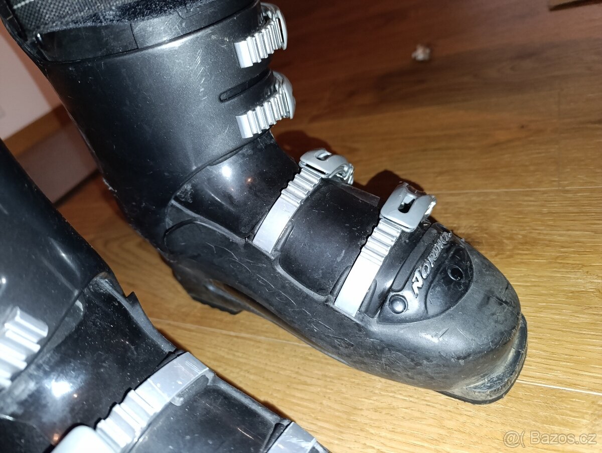 Lyžáky nordica B7 280 - 3