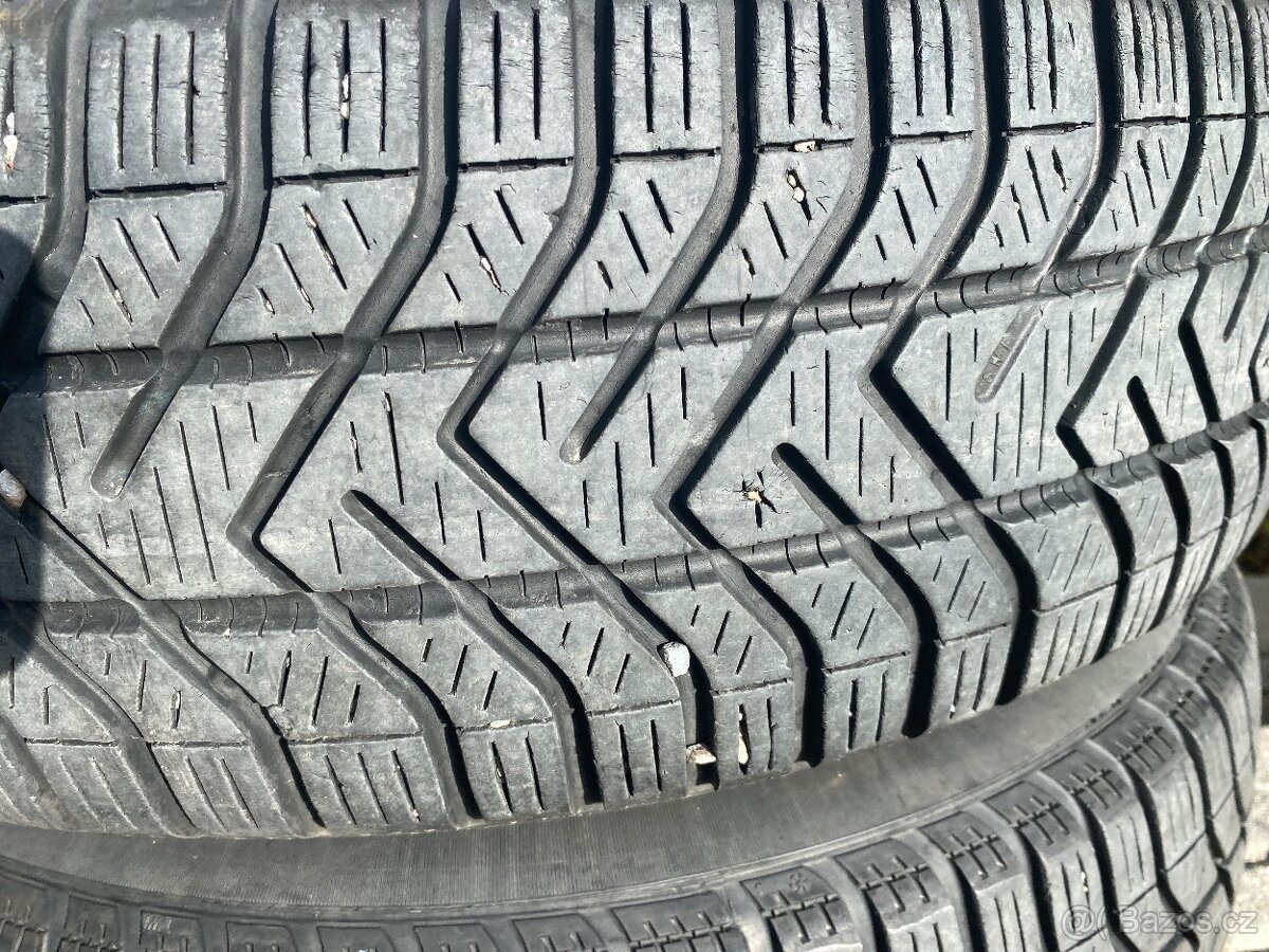 PIRELLI 195/70 R16 2KS ZIMA - 3