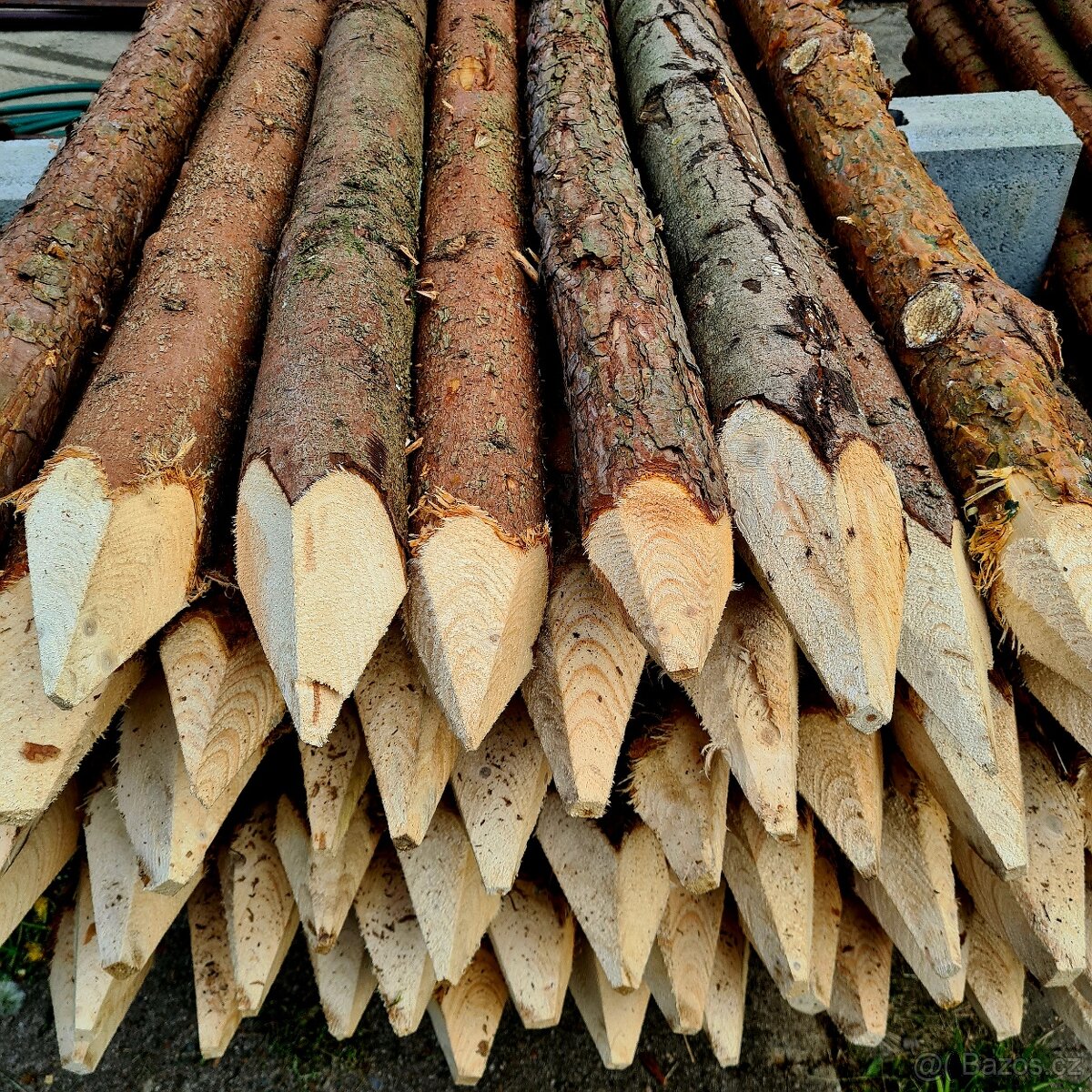 Dřevěné kůly, na ohrady a ploty - 3