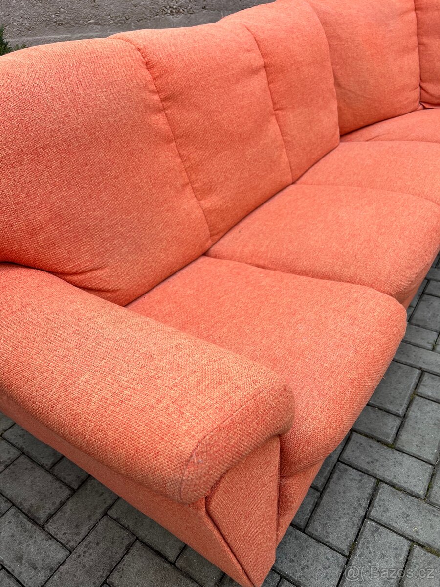 Rohová sesačka - 3