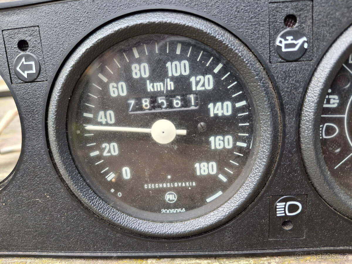 ŠKODA 105 / 120 - BUDÍKY - 3