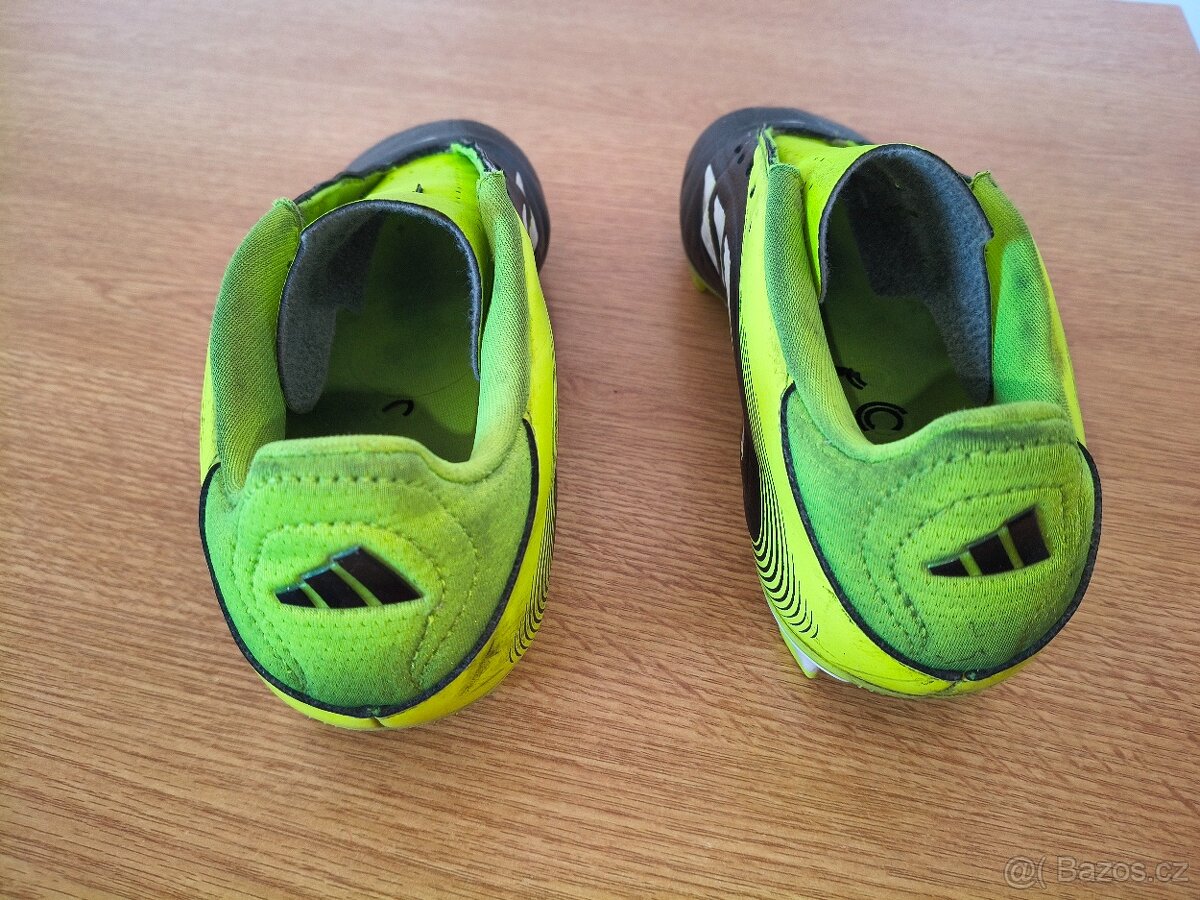 Dětské kopačky Adidas vel 36 (UK3,5) - 3