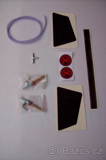 SAMOLEPKY NA NADRŽ RAKVIČKA prodam - 3