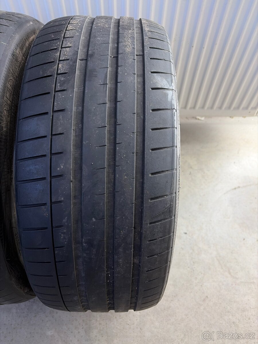 Letní pneu 225/40/19 - 3