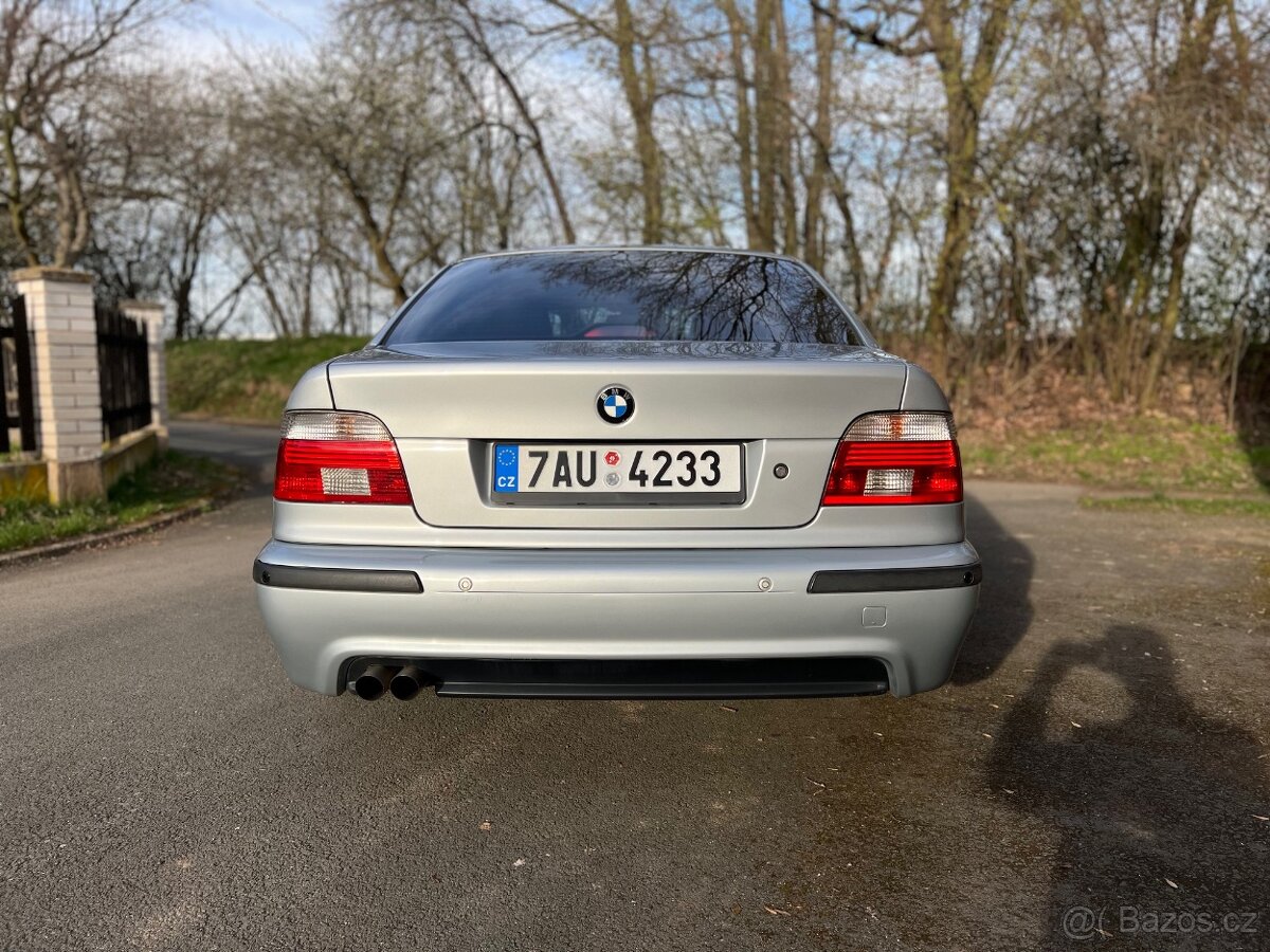1998 BMW E39 540i V8 210kW - 3