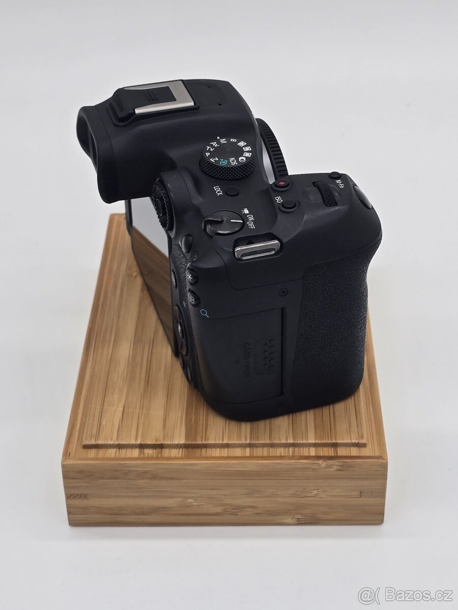 Canon R7 TOP STAV - 3