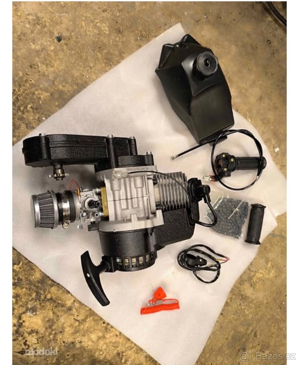 Kompletní motor 49ccm pro minicross - 3