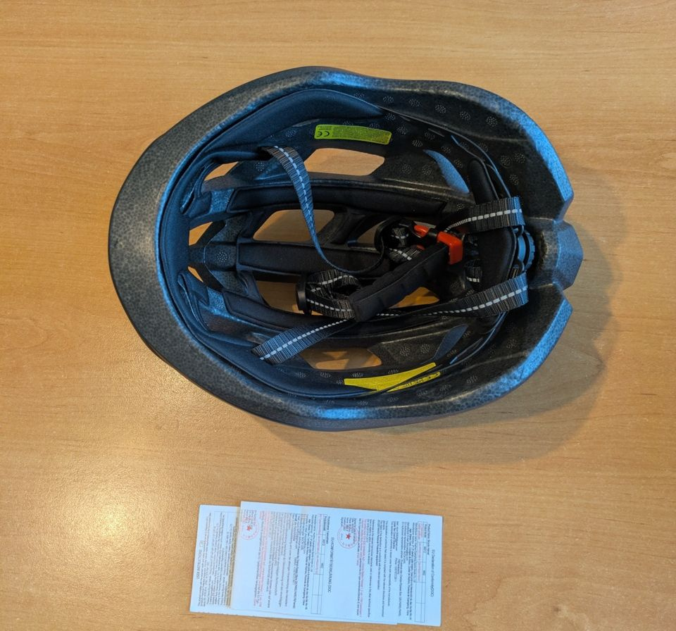 Cyklistická helma - 3