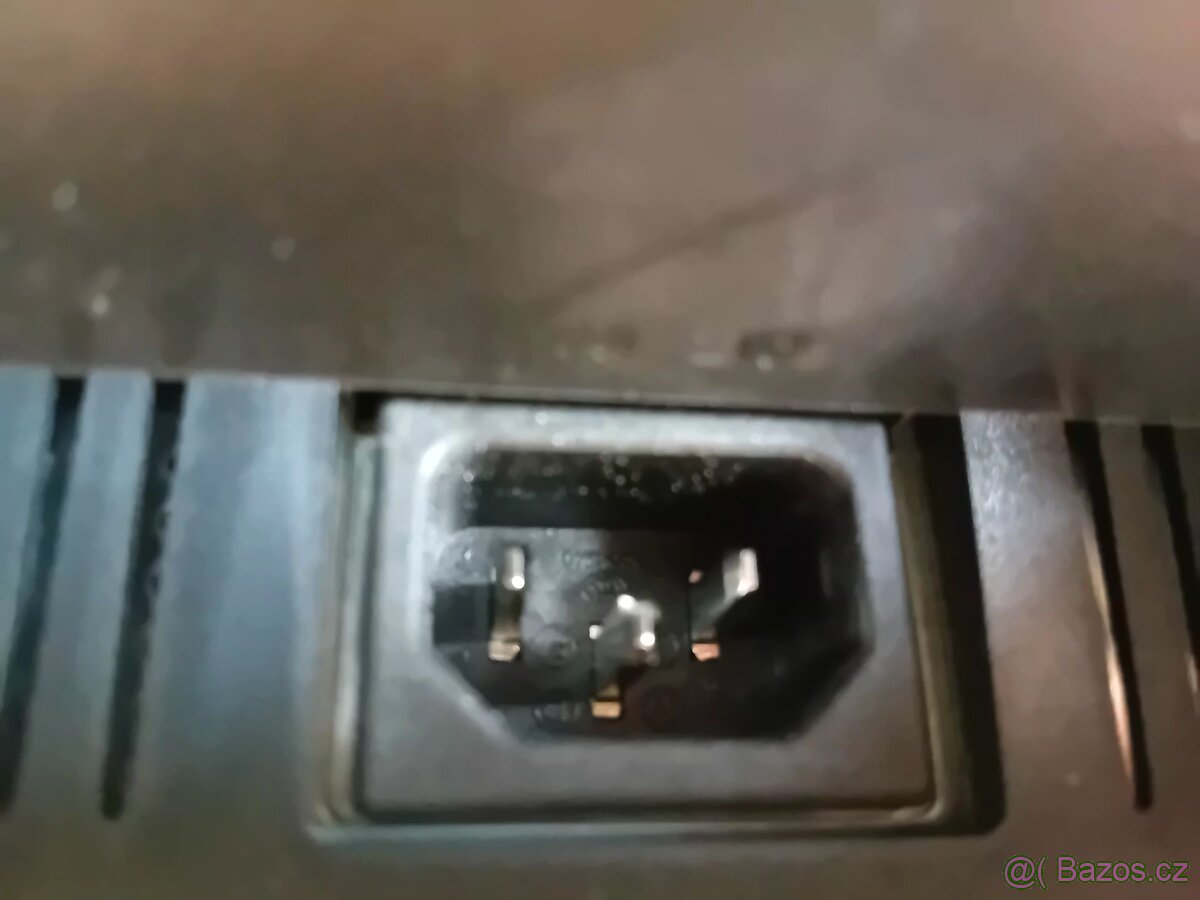Monitor 16 - 3