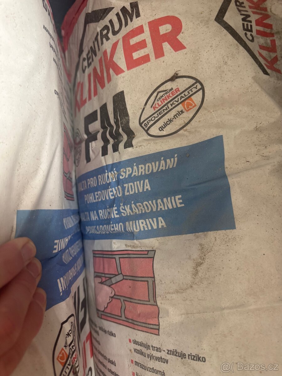 Klinker RKS (lepidlo) a FM (spárování) - 3