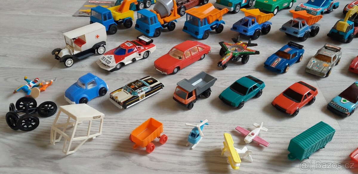 autíčka - stará dobová (retro) mix 2 - 3