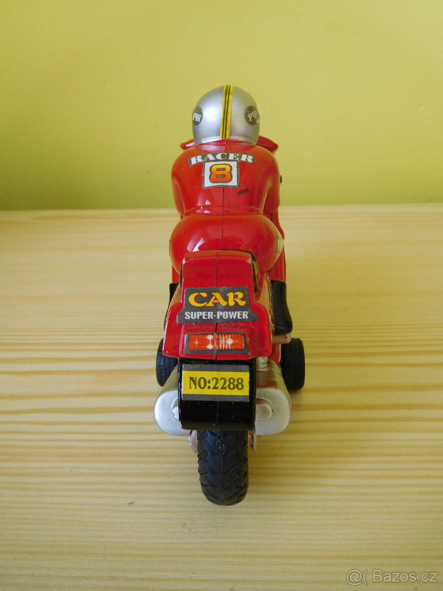 Motorka, kostky, hodiny, puzzle - 3