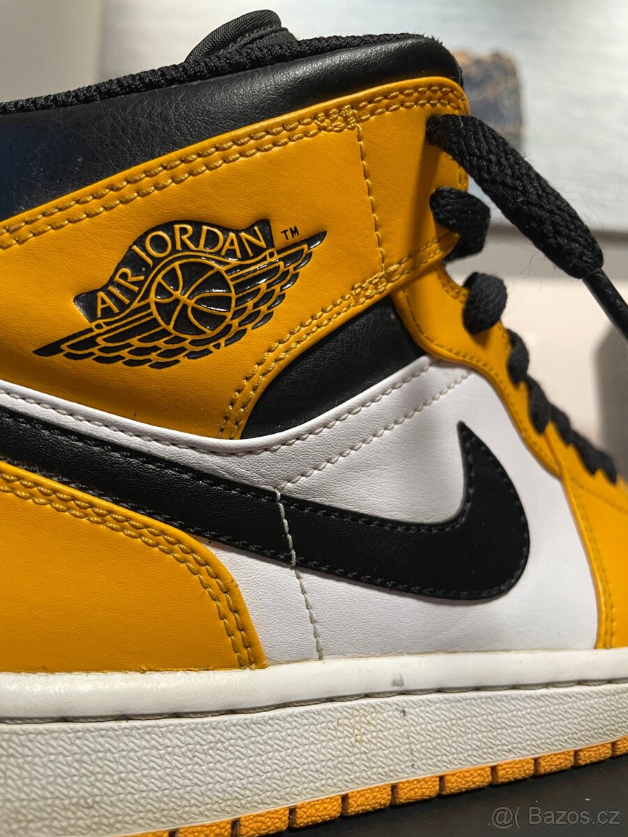 Air Jordan 1 Mid Taxi (EU 41) - 3