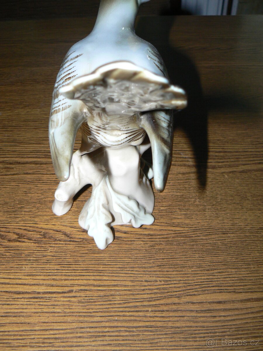 Kukačka-Royal-Dux - 3