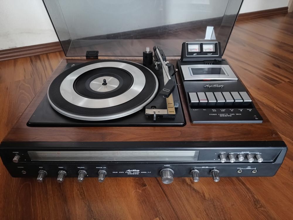 ONKYO High Fidelity Solid State Stereo F-7 1975 - 3