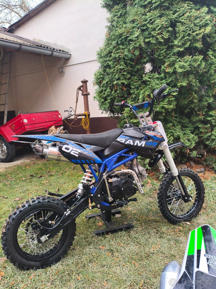 Pitbike 125ccm,4- takt, po výměně pístní sady ,super stav