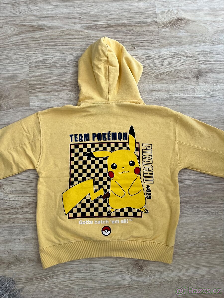 Souprava Pokémon (kraťasy + mikina) - 3
